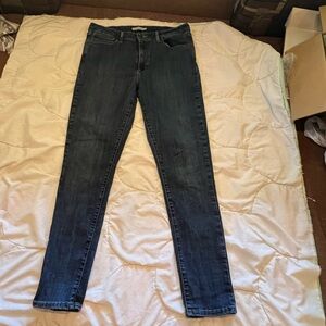 Levi's 33 x 30 721 high rise skinny jeans